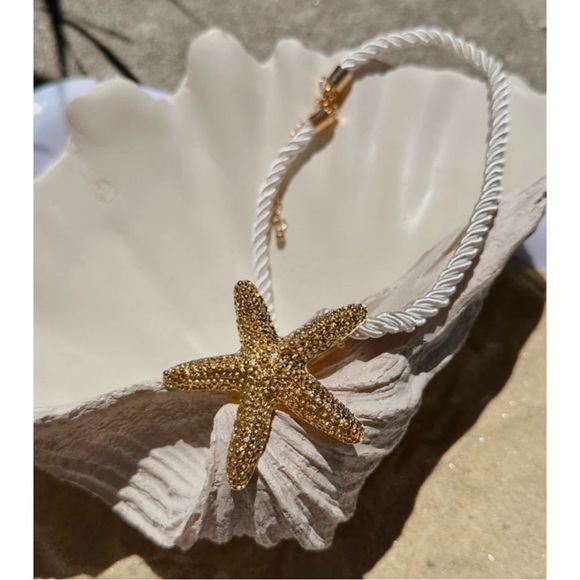 Zara Jewelry - ZARA STARFISH NECKLACE